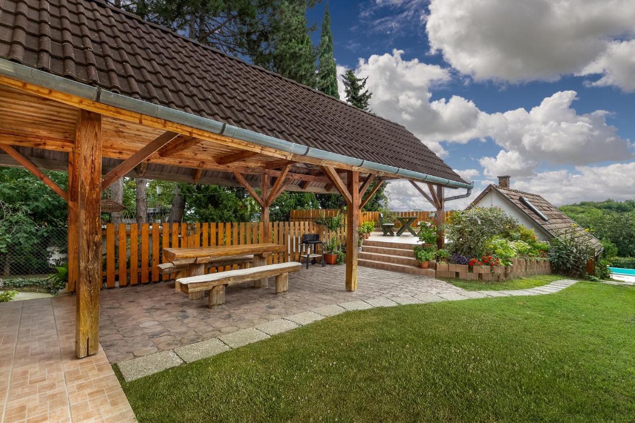 Schmidt Nyaralo Fonyod Villa Ngoại thất bức ảnh